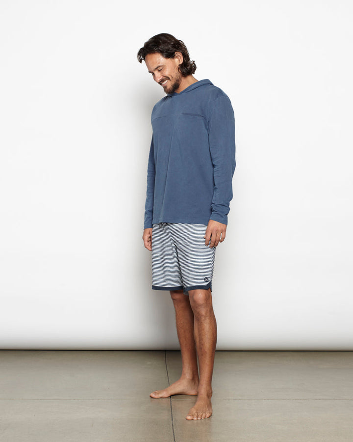 Breakwater Hooded Tee - Outerworn