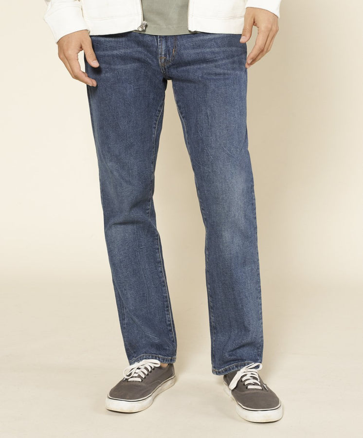 Local Straight Fit