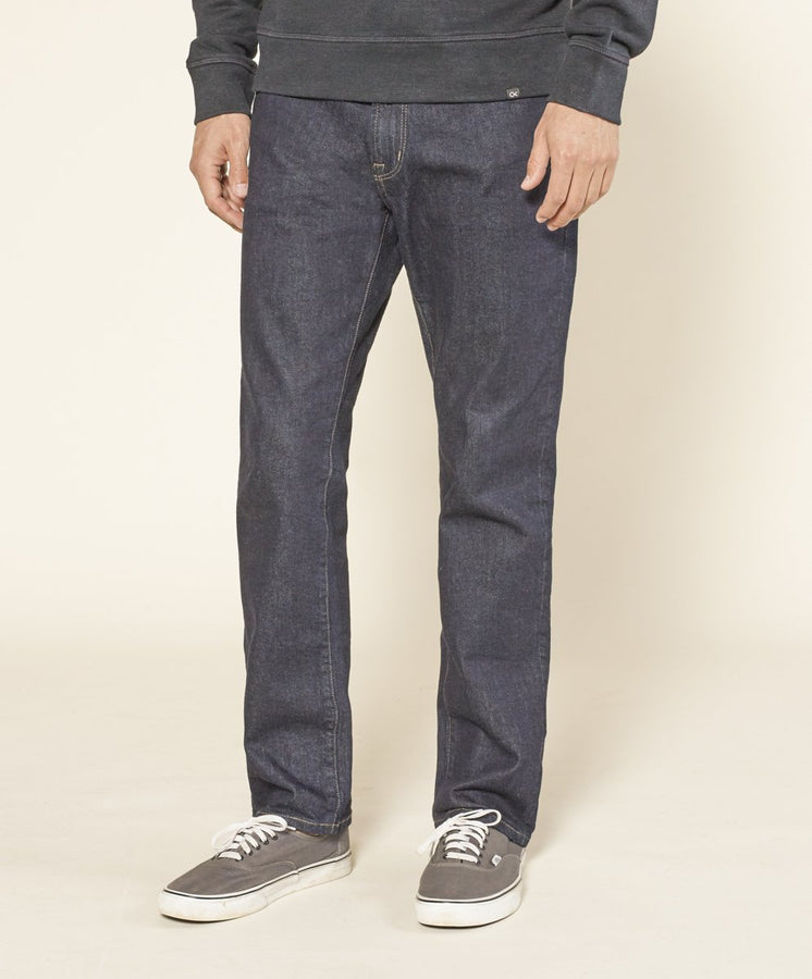Local Straight Fit
