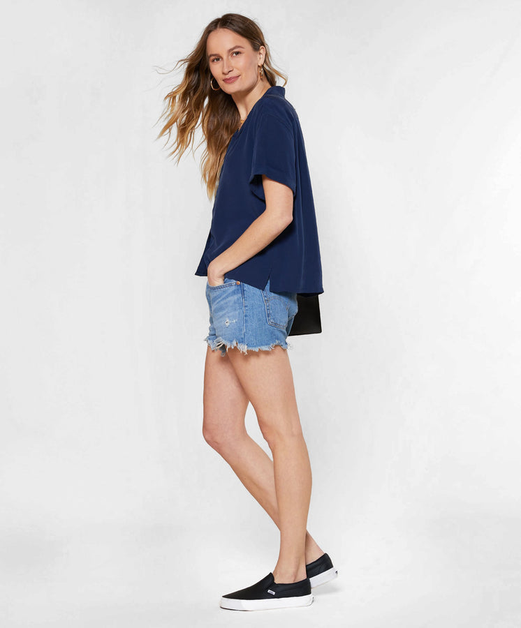 Women's Backyard Shirt