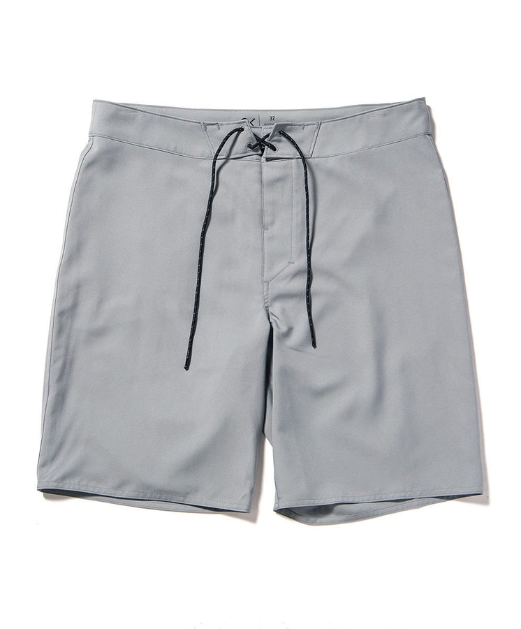 nomadic trunk gray